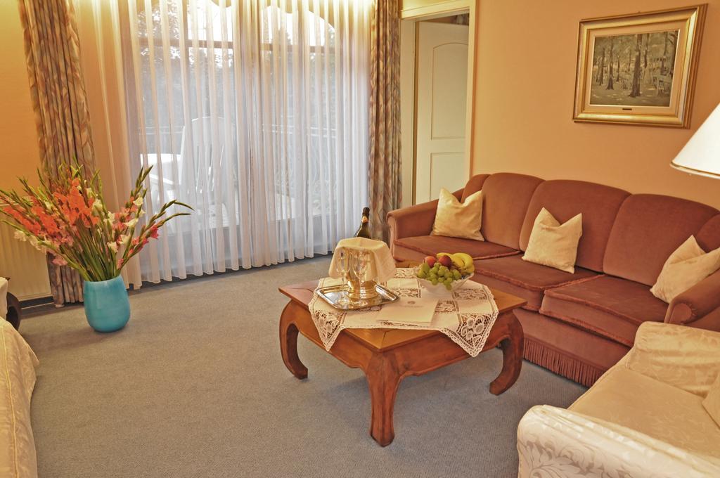 Hotel Garni Kristinenhof Bad Zwischenahn Phòng bức ảnh